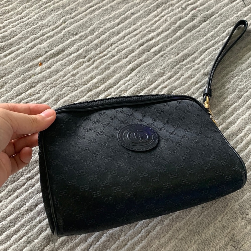 Authentic Gucci pouch
